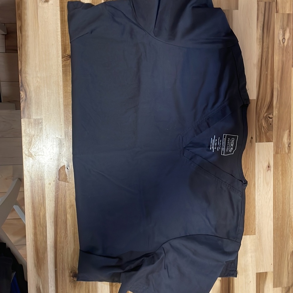 Grey Cherokee Scrubs - XL top and XL Petite bottom - Picture 2 of 4